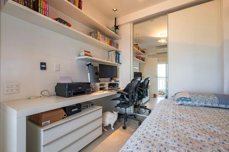 Apartamento à venda com 107m², 2 quartos e 2 vagasQuarto 2