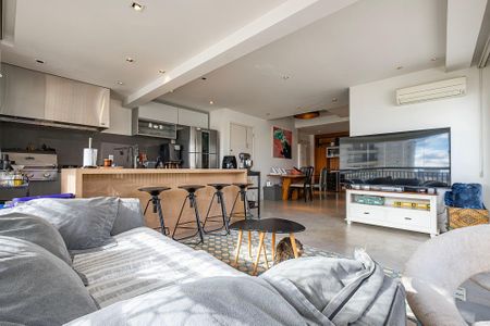 Sala/Cozinha de apartamento à venda com 2 quartos, 107m² em Pinheiros, São Paulo