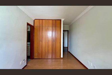 Apartamento para alugar com 130m², 4 quartos e 2 vagasquarto 