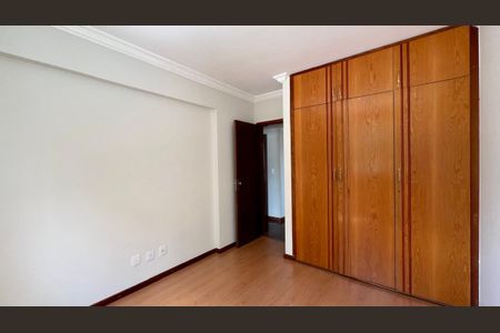 Apartamento para alugar com 130m², 4 quartos e 2 vagasquarto 