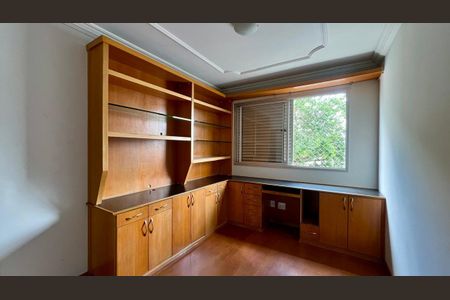 Apartamento para alugar com 130m², 4 quartos e 2 vagasquarto 