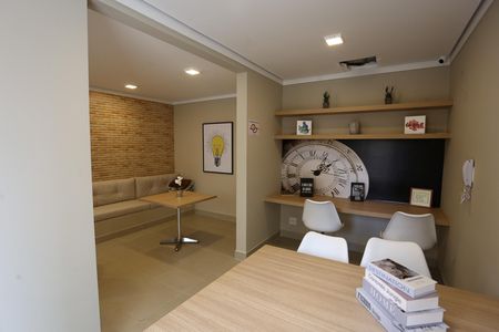 Apartamento para alugar com 32m², 2 quartos e sem vaga Apartamento para alugar com 32m², 2 quartos e sem vagaÁrea comum - Salão de festas
