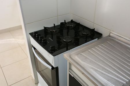 Apartamento para alugar com 32m², 2 quartos e sem vaga Apartamento para alugar com 32m², 2 quartos e sem vagacozinha