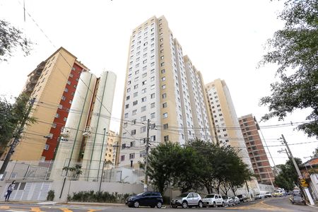 Apartamento para alugar com 32m², 2 quartos e sem vaga Apartamento para alugar com 32m², 2 quartos e sem vagaFachada