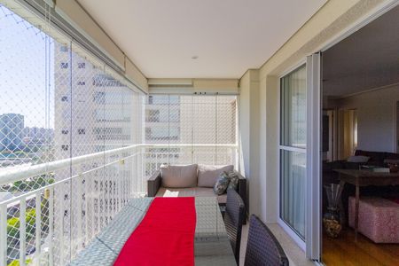 Apartamento para alugar com 98m², 2 quartos e 2 vagasVaranda