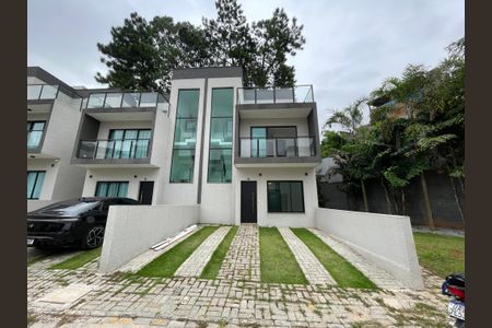 Casa de condomínio para alugar com 153m², 3 quartos e 2 vagasFachada