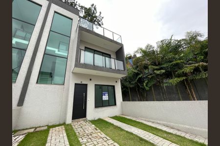 Casa de condomínio para alugar com 153m², 3 quartos e 2 vagasFachada
