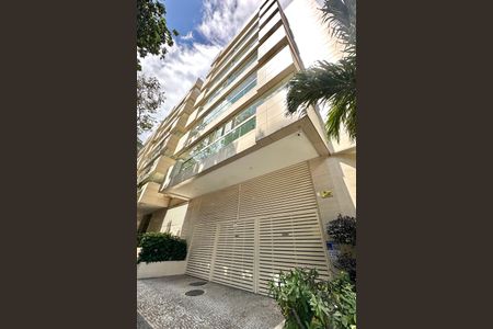 Apartamento para alugar com 98m², 3 quartos e 1 vaga