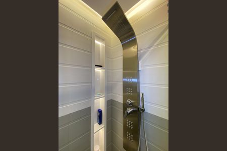 Apartamento à venda com 87m², 2 quartos e 2 vagas Apartamento à venda com 87m², 2 quartos e 2 vagasBanheiro da Suíte 2