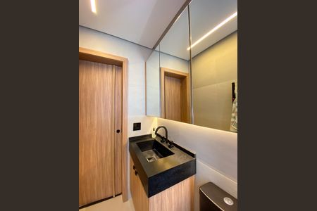 Apartamento à venda com 87m², 2 quartos e 2 vagas Apartamento à venda com 87m², 2 quartos e 2 vagasBanheiro da Suíte 1