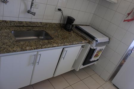 Apartamento à venda com 57m², 2 quartos e 1 vagaCozinha