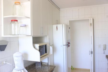 Apartamento à venda com 57m², 2 quartos e 1 vagaCozinha