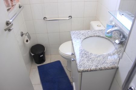 Apartamento à venda com 57m², 2 quartos e 1 vagaBanheiro da Suíte 4