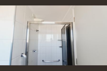 Apartamento à venda com 57m², 2 quartos e 1 vaga Apartamento à venda com 57m², 2 quartos e 1 vagaBanheiro da Suíte