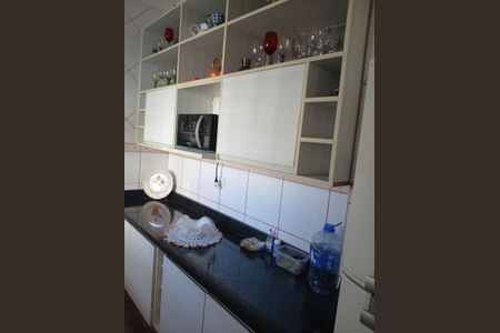Apartamento à venda com 87m², 2 quartos e 1 vaga Apartamento à venda com 87m², 2 quartos e 1 vagaCozinha