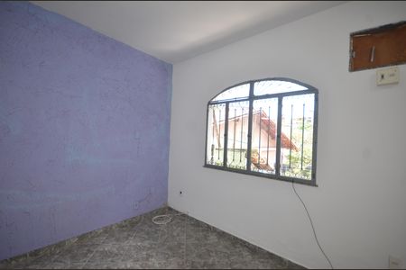 Sala de casa para alugar com 2 quartos, 122m² em Vila Valqueire, Rio de Janeiro