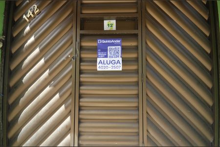 Placa Instalada de casa para alugar com 2 quartos, 122m² em Vila Valqueire, Rio de Janeiro