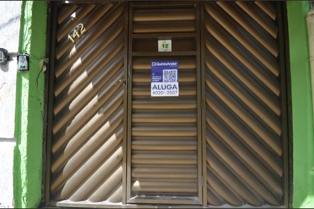 Placa Instalada de casa para alugar com 2 quartos, 122m² em Vila Valqueire, Rio de Janeiro
