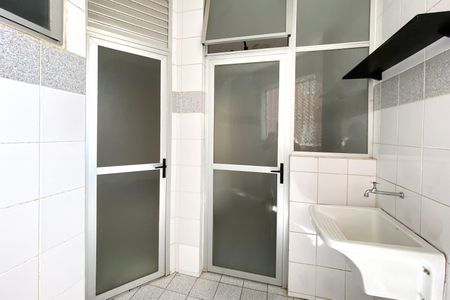 Apartamento para alugar com 70m², 3 quartos e 1 vaga Apartamento para alugar com 70m², 3 quartos e 1 vagaÁrea de Serviço