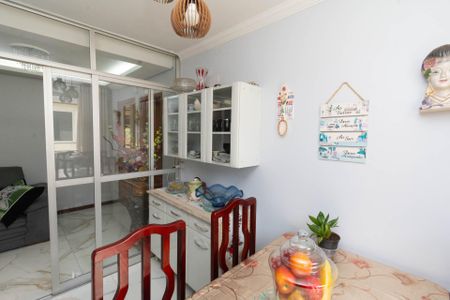 Apartamento à venda com 68m², 3 quartos e 1 vaga Apartamento à venda com 68m², 3 quartos e 1 vagaSala de Jantar