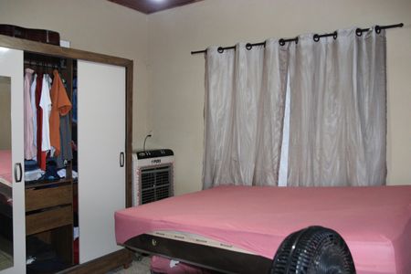 Casa para alugar com 450m², 2 quartos e 2 vagasQuarto 01