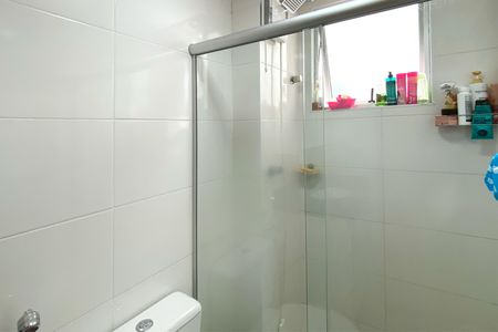 Apartamento à venda com 58m², 2 quartos e 1 vaga Apartamento à venda com 58m², 2 quartos e 1 vagaBanheiro da Suíte 1