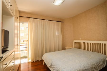 Apartamento à venda com 136m², 3 quartos e 2 vagasSuite