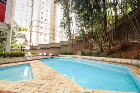 Apartamento à venda com 136m², 3 quartos e 2 vagasÁrea comum - Piscina