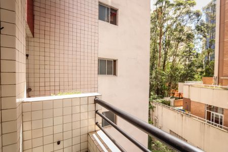 Apartamento à venda com 136m², 3 quartos e 2 vagasVaranda da Suite