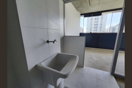 Apartamento à venda com 70m², 2 quartos e 1 vaga Apartamento à venda com 70m², 2 quartos e 1 vagaÁrea de Serviço