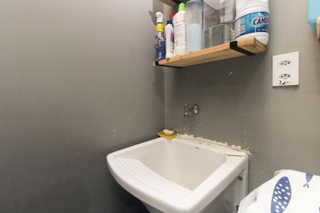 Casa de condomínio à venda com 72m², 2 quartos e 1 vaga Casa de condomínio à venda com 72m², 2 quartos e 1 vagaÁrea de Serviço e Churrasqueira