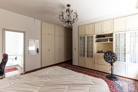 Apartamento para alugar com 277m², 3 quartos e 2 vagasSuíte 1