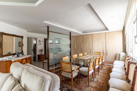 Apartamento para alugar com 277m², 3 quartos e 2 vagasSala