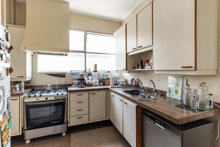 Apartamento para alugar com 277m², 3 quartos e 2 vagasCozinha