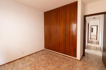Casa à venda com 200m², 3 quartos e 3 vagas Casa à venda com 200m², 3 quartos e 3 vagasQuarto 1