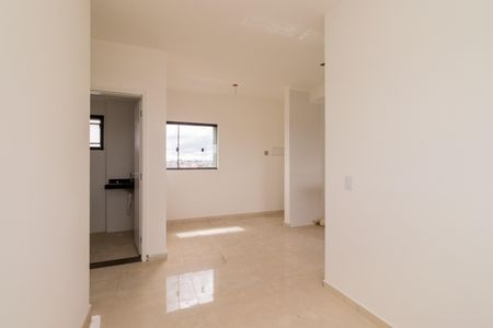 Sala de apartamento para alugar com 2 quartos, 45m² em Vila Jacuí, São Paulo