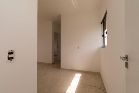 Sala de apartamento para alugar com 2 quartos, 45m² em Vila Jacuí, São Paulo