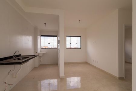 Sala de apartamento para alugar com 2 quartos, 45m² em Vila Jacuí, São Paulo