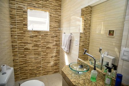 Casa para alugar com 223m², 2 quartos e 1 vagaLavabo