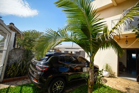 Casa para alugar com 223m², 2 quartos e 1 vagaQuintal