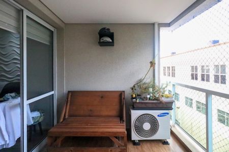 Apartamento à venda com 70m², 2 quartos e 2 vagas Apartamento à venda com 70m², 2 quartos e 2 vagasVaranda Gourmet