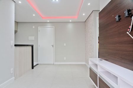 Sala de apartamento para alugar com 2 quartos, 43m² em Vila Rica, São Paulo