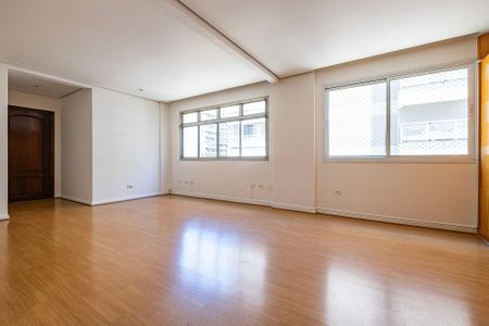 Sala de apartamento à venda com 2 quartos, 104m² em Cerqueira César, São Paulo