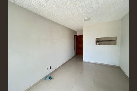 Sala de apartamento para alugar com 3 quartos, 50m² em Pavuna, Nilópolis