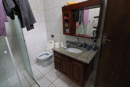Casa à venda com 120m², 3 quartos e 1 vagaBanheiro 1