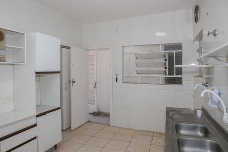 Casa para alugar com 180m², 3 quartos e 1 vagaCozinha