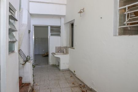 Casa para alugar com 180m², 3 quartos e 1 vagaÁrea de Serviço