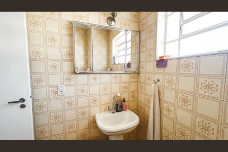 Casa à venda com 350m², 4 quartos e 3 vagas Casa à venda com 350m², 4 quartos e 3 vagasBanheiro da Suíte