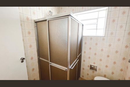 Casa à venda com 350m², 4 quartos e 3 vagas Casa à venda com 350m², 4 quartos e 3 vagasBanheiro