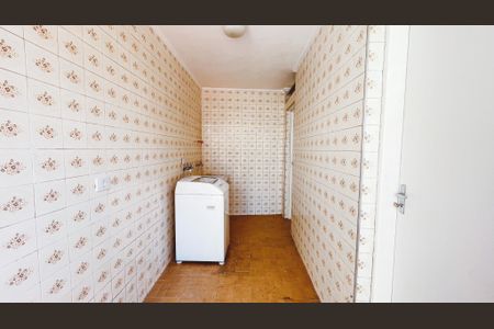 Casa à venda com 350m², 4 quartos e 3 vagas Casa à venda com 350m², 4 quartos e 3 vagasÁrea de Serviço